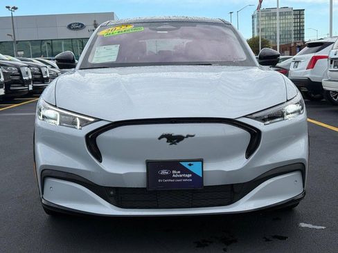 Certified 2022 Ford Mustang Mach-E Premium image 13