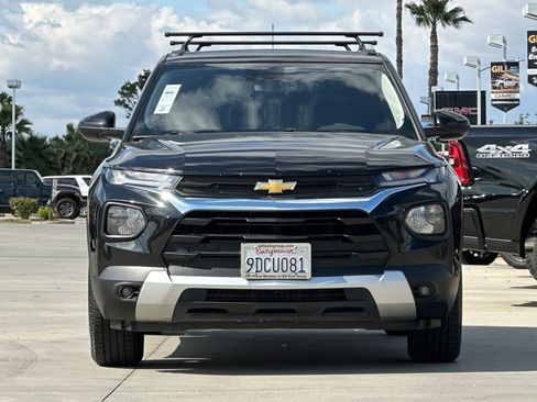 Used 2023 Chevrolet TrailBlazer LT w/ Convenience Package AWD/4WD image 9