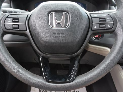 Used 2023 Honda Accord EX image 28
