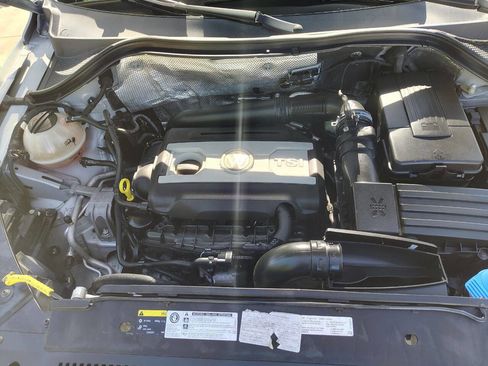 Used 2017 Volkswagen Tiguan Wolfsburg Edition image 29