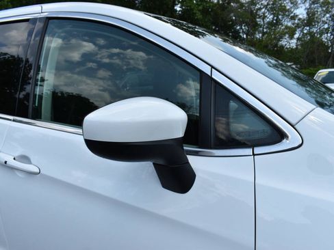 Used 2022 Chrysler Voyager LX FWD image 34