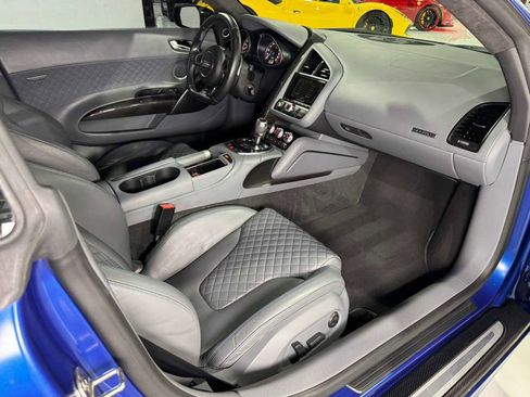 Used 2014 Audi R8 V10 plus image 12