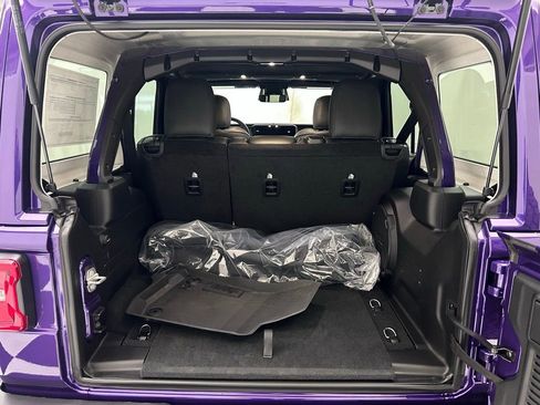 New 2026 Jeep Wrangler Unlimited Rubicon image 9