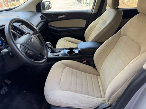 Used 2016 Ford Edge SE image 20