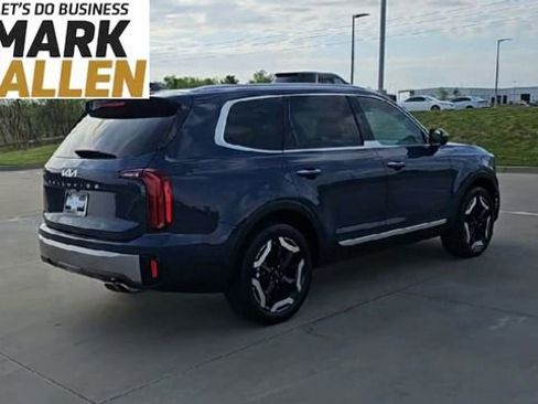 Used 2025 Kia Telluride S image 8
