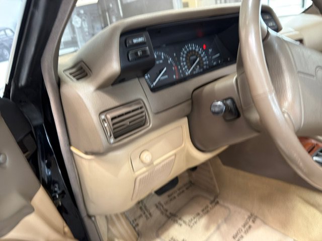 Used 1990 Lexus ES 250 FWD image 24