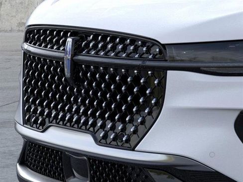 New 2026 Lincoln Nautilus Premier w/ Equipment Group 102A image 17