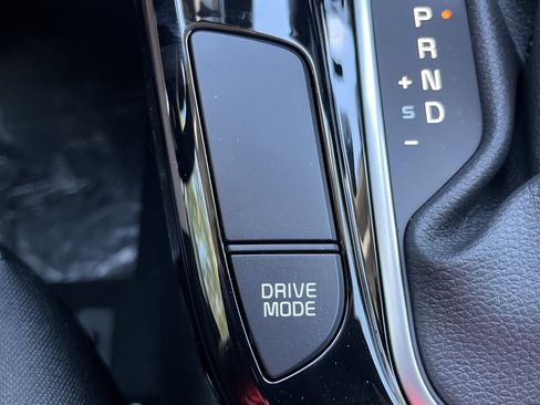 New 2025 Kia Soul S image 9