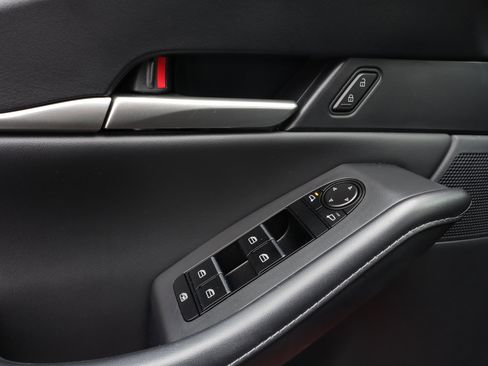 Certified 2023 MAZDA CX-30 AWD 2.5 S w/ Select Package image 19