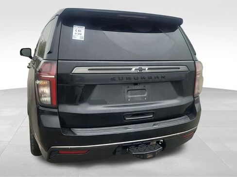 Used 2021 Chevrolet Suburban Z71 w/ Z71 Off-Road Package image 9