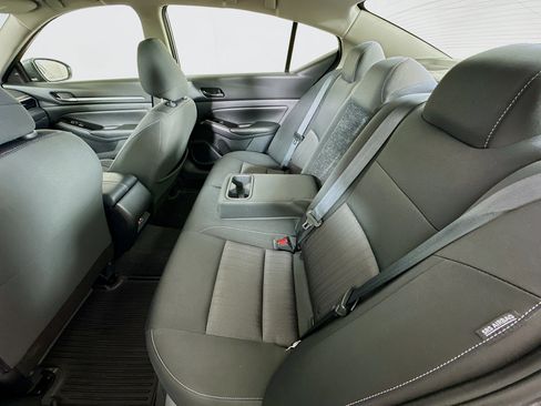 Used 2023 Nissan Altima 2.5 SV image 26