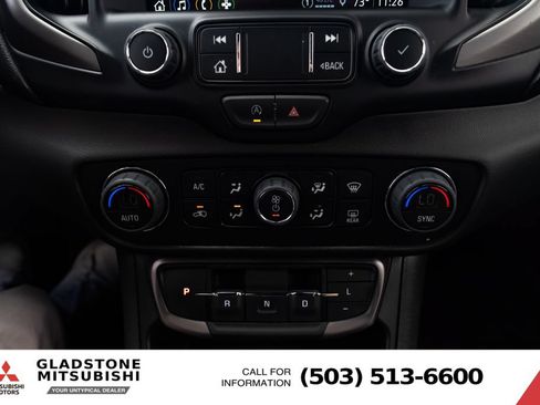 Used 2023 GMC Terrain AT4 AWD/4WD image 17