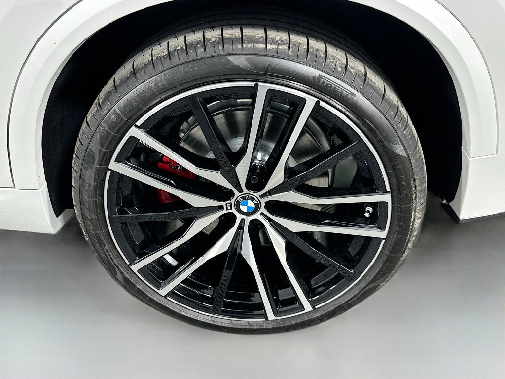 Used 2026 BMW X5 M60i w/ Climate Comfort Package AWD/4WD image 23