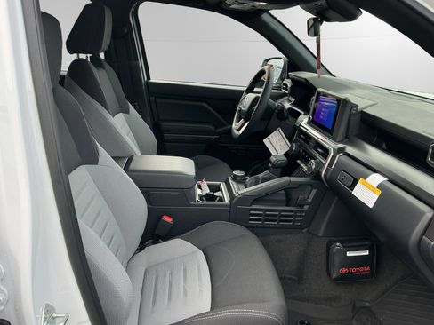 New 2025 Toyota 4Runner TRD Off-Road image 15