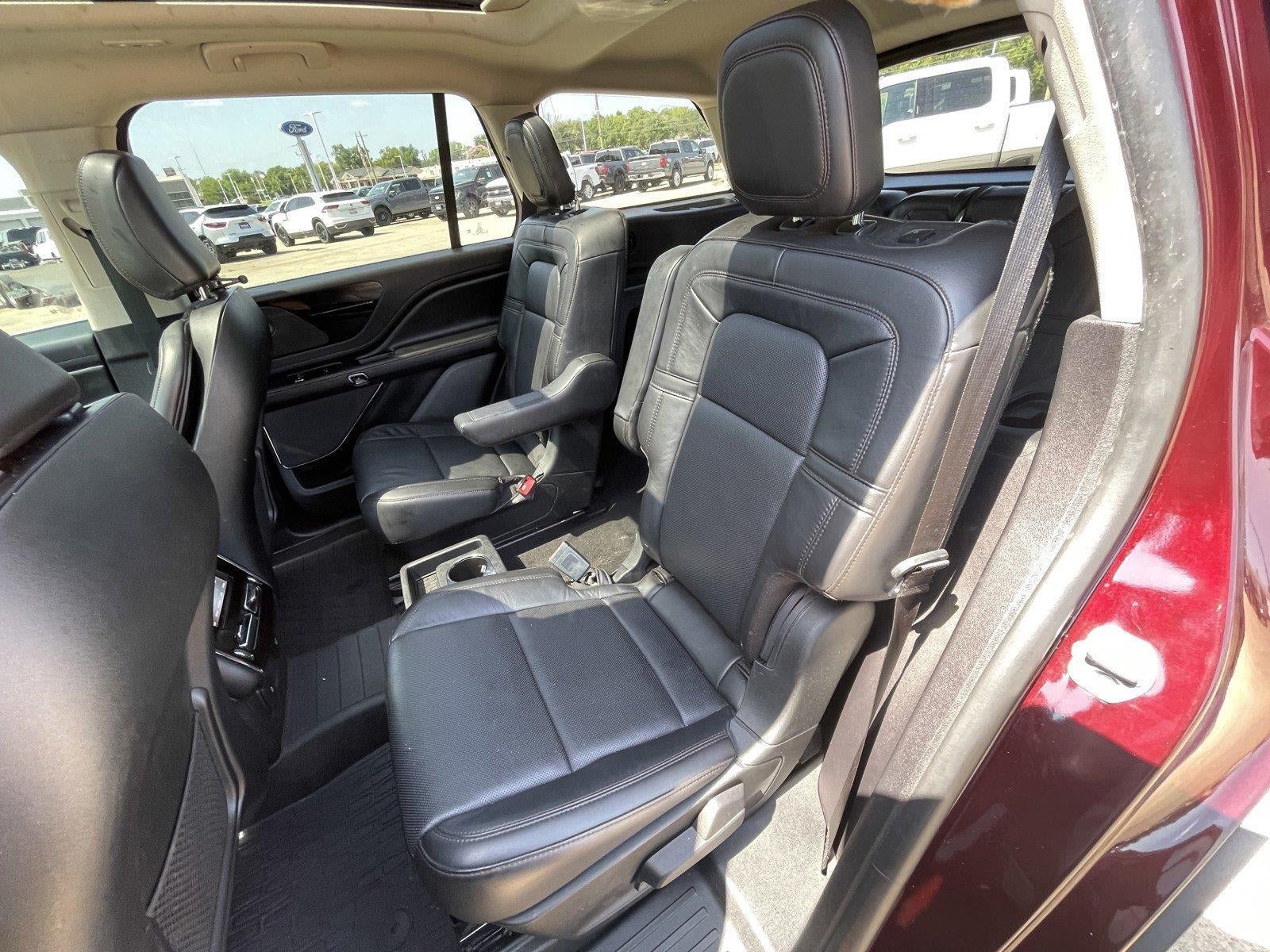 Used 2022 Lincoln Aviator Reserve w/ Elements Package Plus AWD/4WD image 43