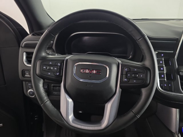 Used 2024 GMC Yukon XL SLT w/ SLT Luxury Package AWD/4WD image 15