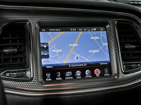 Used 2016 Dodge Challenger SRT Hellcat image 30