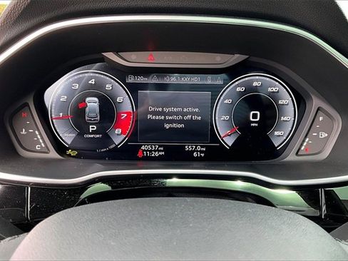 Used 2024 Audi Q3 2.0T Premium Plus w/ Premium Plus Package image 22