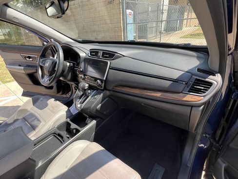 Used 2017 Honda CR-V Touring image 25