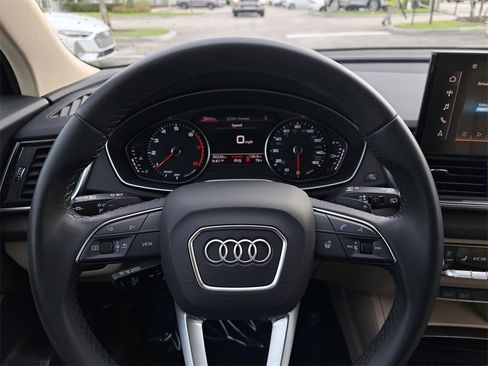 Certified 2023 Audi Q5 2.0T Premium w/ Convenience Package image 8