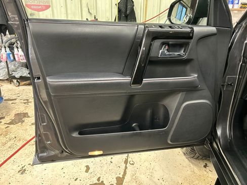 Certified 2021 Toyota 4Runner TRD Off-Road Premium w/ Moonroof Package image 14