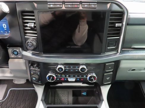 Used 2024 Ford F350 Limited w/ FX4 Off-Road Package image 14