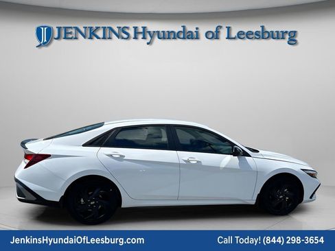 New 2026 Hyundai Elantra Sport image 4