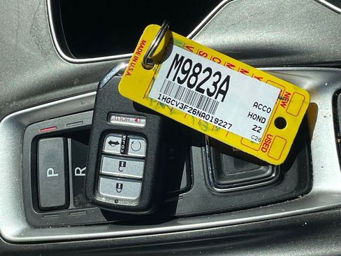 Used 2022 Honda Accord Sport image 12