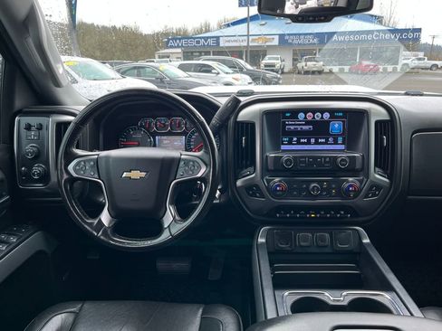 Used 2017 Chevrolet Silverado 3500 LTZ w/ Duramax Plus Package image 21