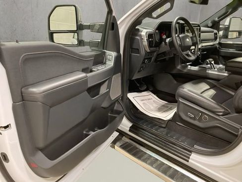 Certified 2025 Ford F150 Lariat w/ Equipment Group 502A High AWD/4WD image 11