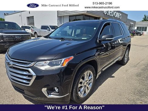 Used 2019 Chevrolet Traverse High Country w/ LPO, Floor Liner Package AWD/4WD image 1