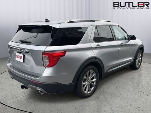 Used 2022 Ford Explorer Limited image 5