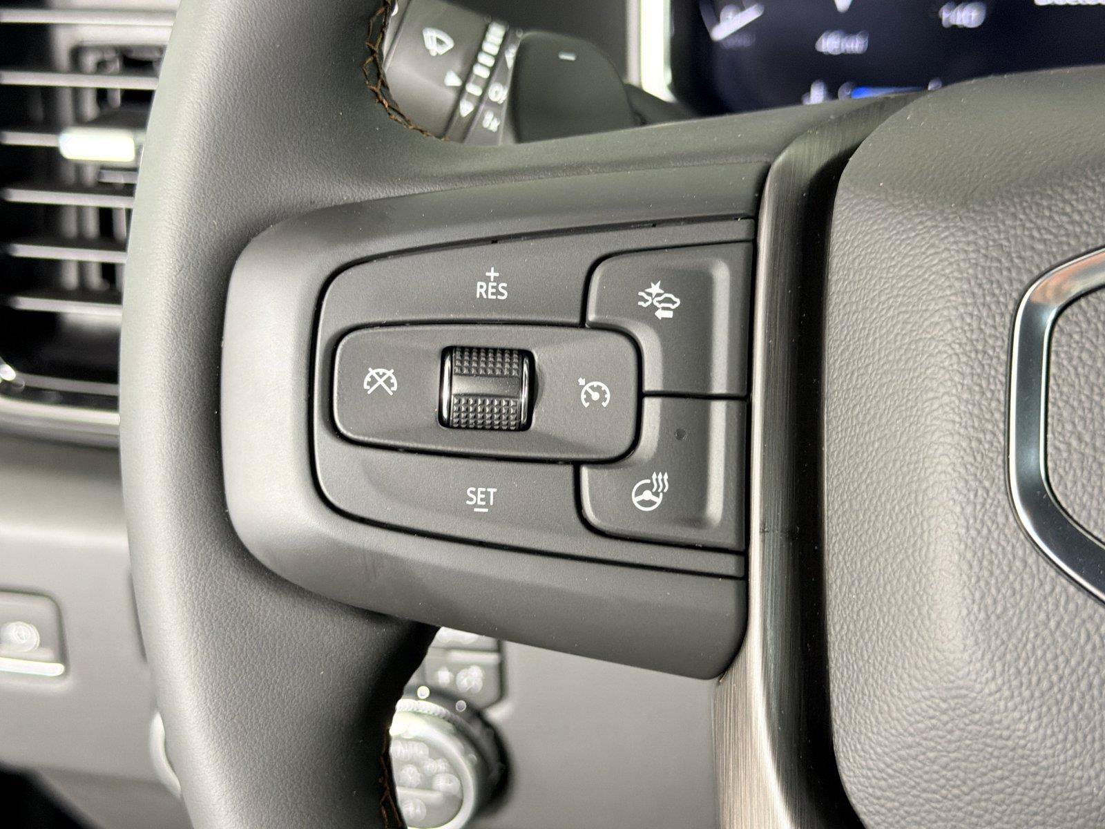 New 2026 GMC Sierra 1500 AT4 w/ AT4 Premium Package AWD/4WD image 24