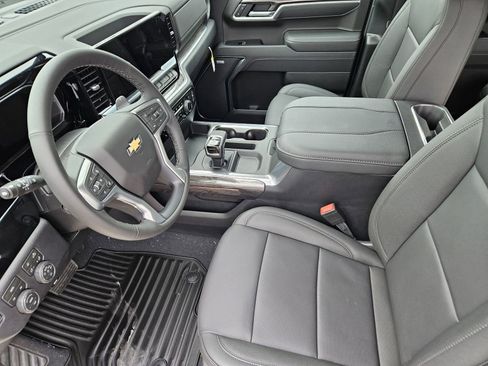 New 2026 Chevrolet Silverado 1500 LTZ w/ LTZ Convenience Package II AWD/4WD image 17