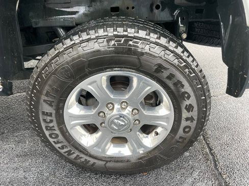 Used 2024 RAM 2500 Big Horn image 42