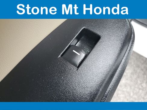 Used 2020 Honda CR-V LX image 14