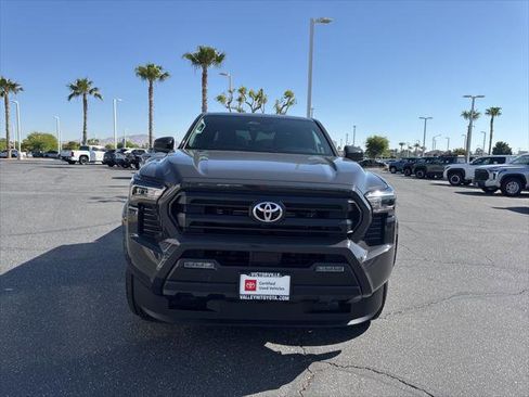 Certified 2026 Toyota Tacoma SR5 AWD/4WD image 3