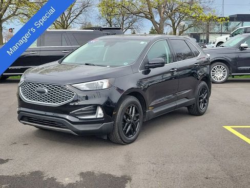 Certified 2024 Ford Edge SEL w/ Convenience Package AWD/4WD image 2