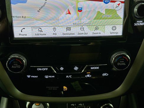 Used 2024 Nissan Murano SL image 23