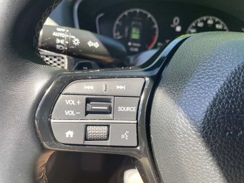 Used 2023 Honda Civic Sport image 33