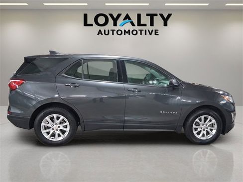 Used 2018 Chevrolet Equinox LS image 6