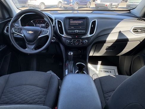 Used 2021 Chevrolet Equinox LT image 14