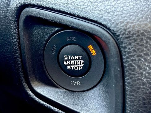 Used 2025 Jeep Wrangler Unlimited Sport S 4xe AWD/4WD image 23