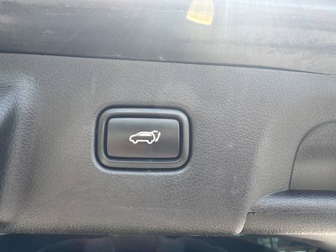Used 2020 Hyundai Palisade SEL FWD image 19