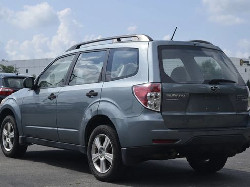 Used 2013 Subaru Forester 2.5X w/ Alloy Wheel Pkg AWD/4WD image 2