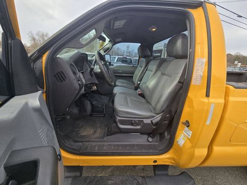 Used 2014 Ford F250 XL w/ Snow Plow Prep Package AWD/4WD image 19