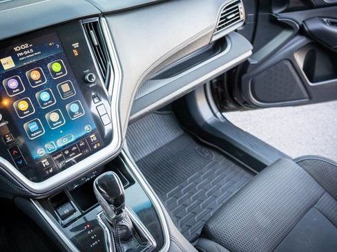 Used 2022 Subaru Outback Premium image 25