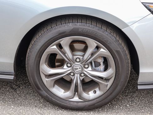 Certified 2024 Honda Accord EX image 7