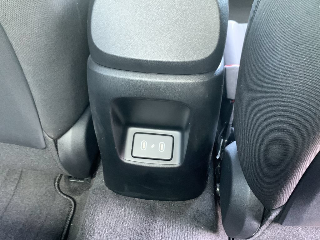 Certified 2026 Hyundai Elantra SE FWD image 38