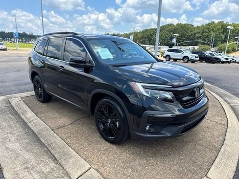 Used 2022 Honda Pilot Special Edition image 3